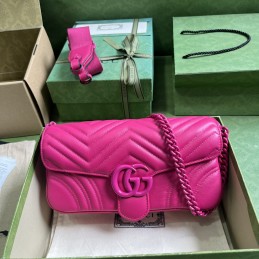 GG Marmont Small Shoulder...