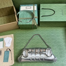 Horsebit Medium Clutch -...