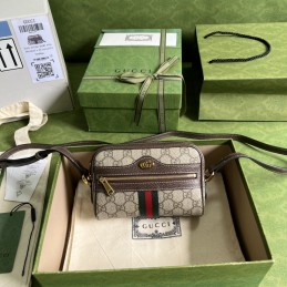 GG Supreme Mini Camera Bag...