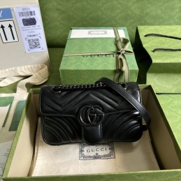 GG Marmont Mini Shoulder...