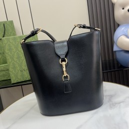 Medium Bucket Bag - Black,...