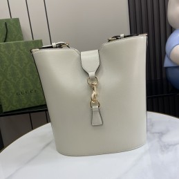 Medium Bucket Bag - Ivory,...