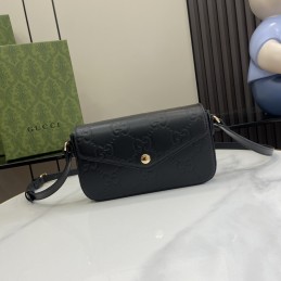 Super Mini Shoulder Bag...