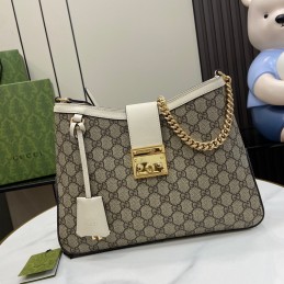 Padlock Medium Shoulder Bag...