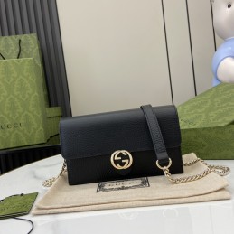 Interlocking G Chain Wallet...