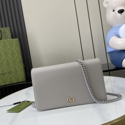 GG Marmont Chain Wallet -...