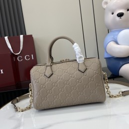 GG Emblem Medium Boston Bag...