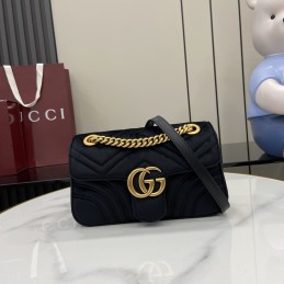 GG Marmont Small Shoulder...