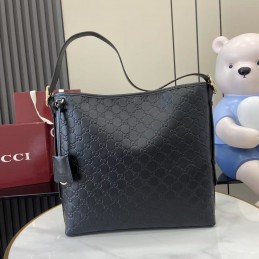 GG Emblem Medium Bucket Bag...