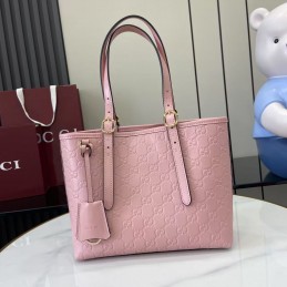 GG Emblem Medium Tote Bag -...