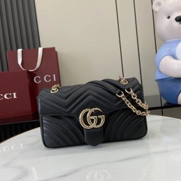 GG Marmont Medium Shoulder...