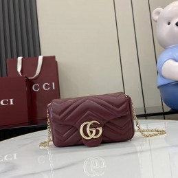 GG Marmont Mini Shoulder...