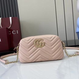 GG Marmont Small Camera Bag...