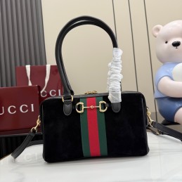 Borsetto Medium Boston Bag...