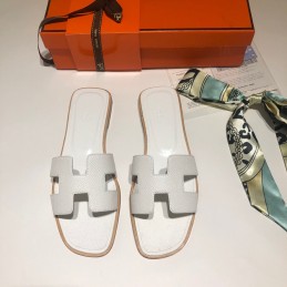 Oran White Leather Silver...
