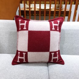 Avalon Red and Cream Wool...