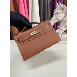 Kelly Pochette Brown...