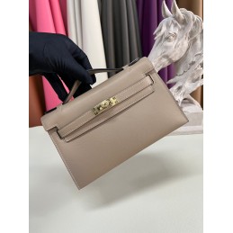 Kelly Pochette Etoupe Leather Gold Hardware Clutch