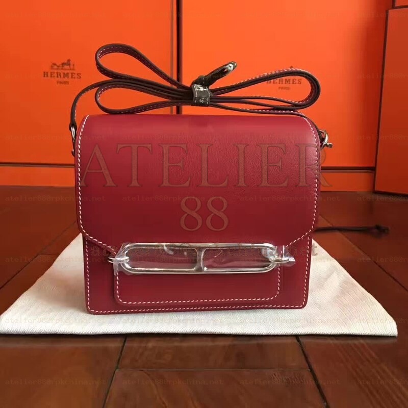Red Tan Roulis 18 Bag