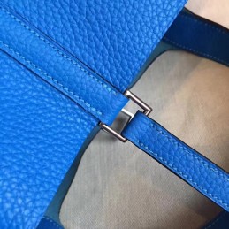 Royal Blue Picotin Lock 22 Smooth Leather Bag