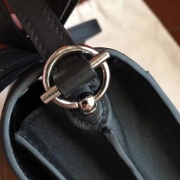 Black Roulis 18 Bag