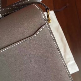 Tan Roulis 18 Textured Leather Bag