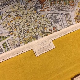 Yellow Jige Elan 29 Clutch