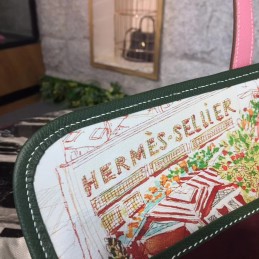 Burgundy Jige Elan 29 Clutch