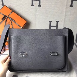 Black Steve Caporal 35 Messenger Smooth Leather Bag