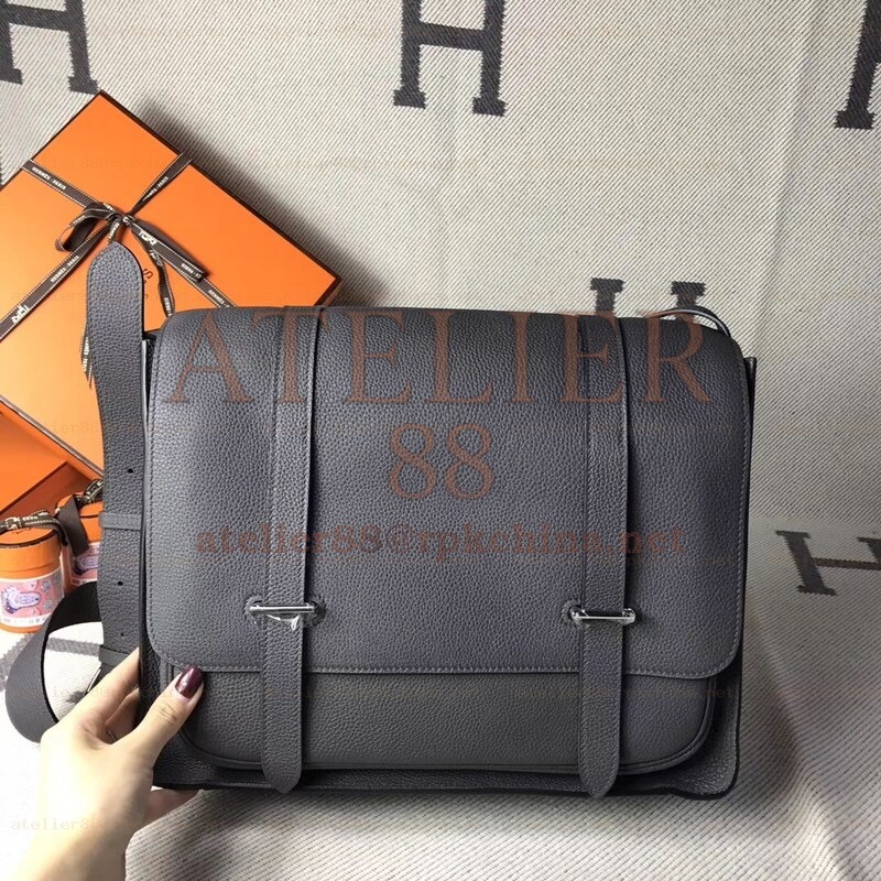 Black Steve Caporal 35 Messenger Smooth Leather Bag