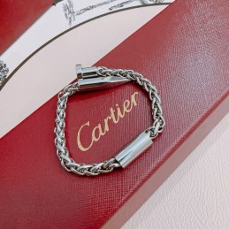 Juste Un Clou Braided Chain...