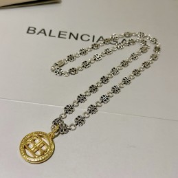 Round Medallion Pendant...