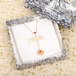 Rose Des Vents 18K Rose...