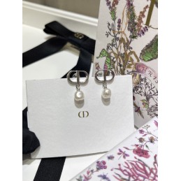Petit Earrings