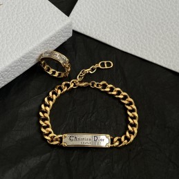Couture Chain Link Bracelet