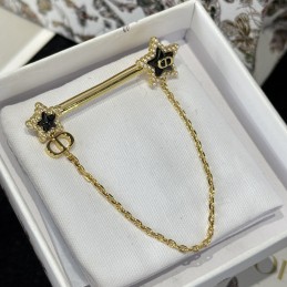 Star Chain Brooch