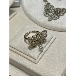 Toile De Jouy Papillon Ring