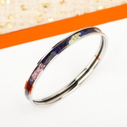 Narrow Enamel Bangle...