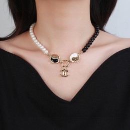 Yin-Yang Monochromatic...