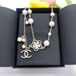 Camellia & Multi-Pearl...
