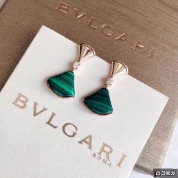 Malachite Fan Drop Earrings...