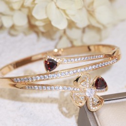 Flower Pave Open Bangle...