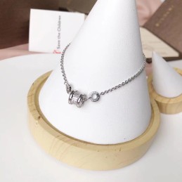 Pave Circle Motif Fine...
