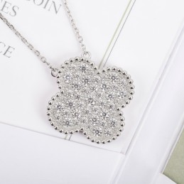 Magic Alhambra White Gold...