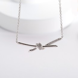 Knot White Gold Diamond...
