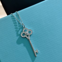 Crown Key Platinum Diamond...