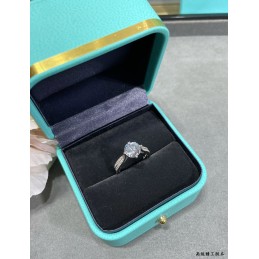 The Setting Solitaire...