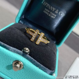 T Wire Yellow Gold Pavé...