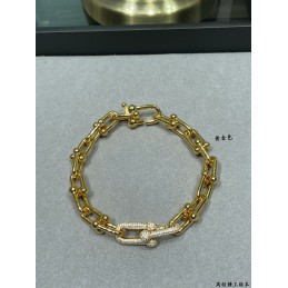 Yellow Gold HardWear Medium...