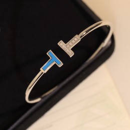 18k White Gold Turquoise...